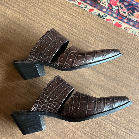 Brown croc mule - Picture 4 of 5